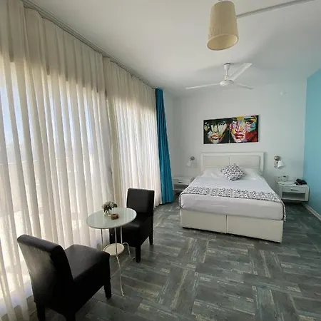 Larimar Hotel Çeşme