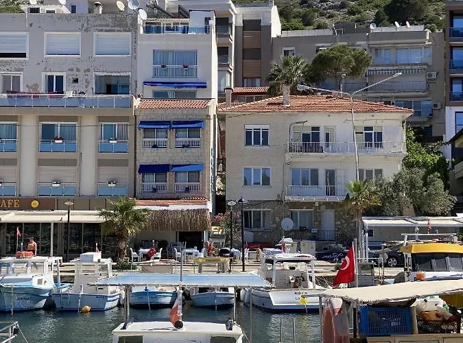 Larimar * Çeşme