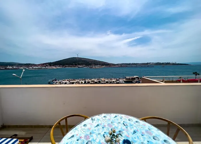 Larimar Çeşme