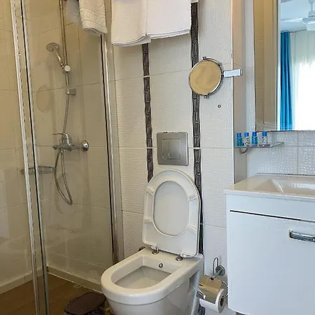 Larimar 酒店 Çeşme