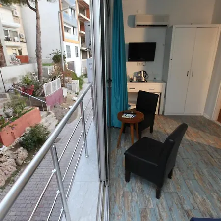 Larimar Hotel Çeşme