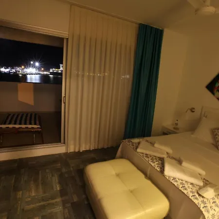Larimar Hotel Çeşme